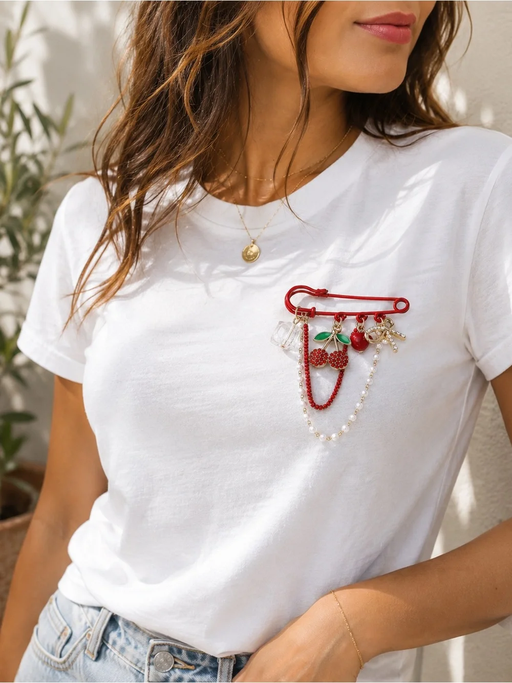 Multi Chain Pearl Pin Brooch